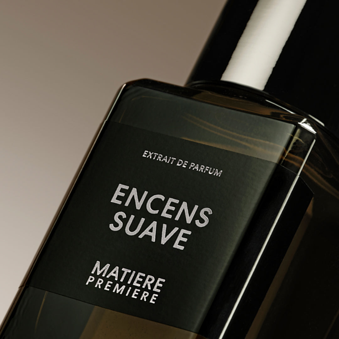 公式】アンサン スワーヴ エキストレ ド パルファム｜MATIERE PREMIERE