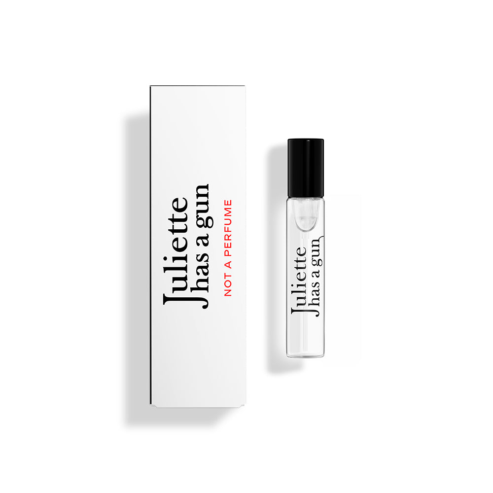 ノット ア パフューム オードパルファム 5mL（プレゼント）